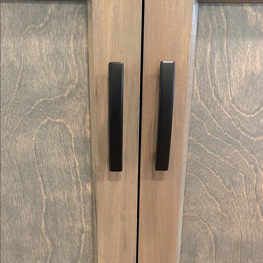 Modern farmhouse black cabinet & drawer pulls